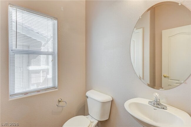 Building Photo - 5507 Big Red Ct