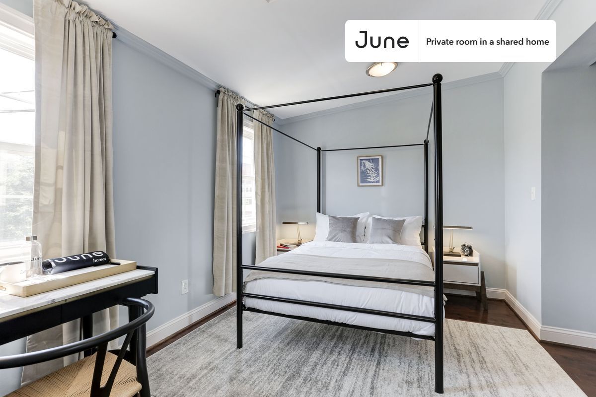 Building Photo - Room in Shared 5 bed/3.5 bath home