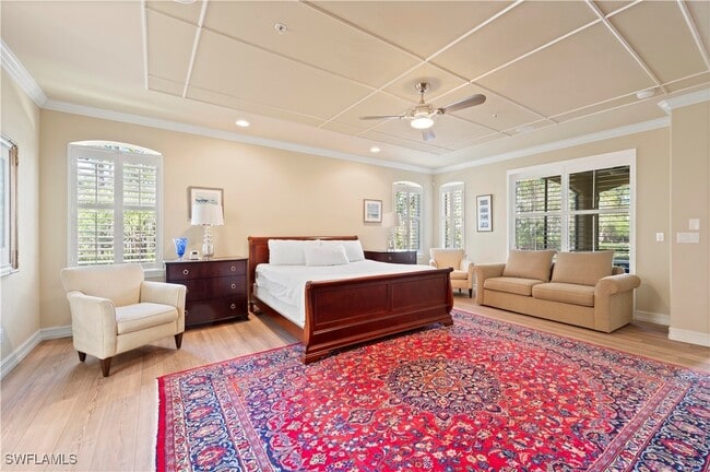 Building Photo - 2809 Tiburon Blvd E