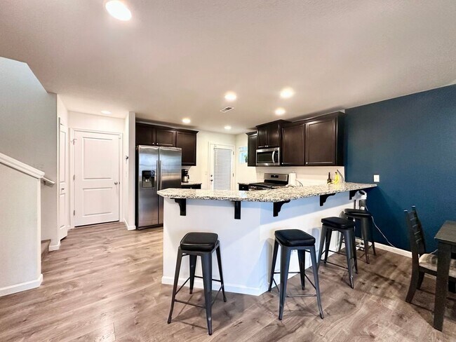 Building Photo - Modern 3-Bedroom 2.5 Bath Single Family Home in Gresham!