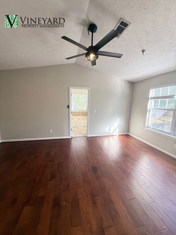 Building Photo - 9970 Lauren Hall Ct