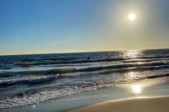 Building Photo - 29 Yawl St