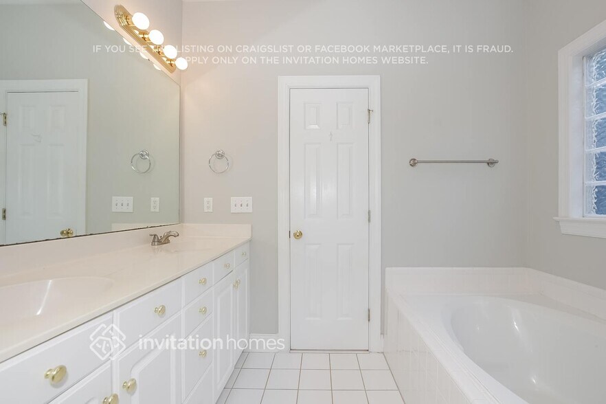 Building Photo - 6150 Garamond Ct