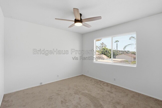 Building Photo - 3550 Sandpiper Pl