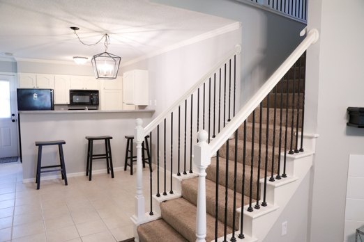 Dining room off of kitchen - 1635 E 120th St