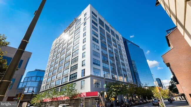 Building Photo - 2200 Arch St