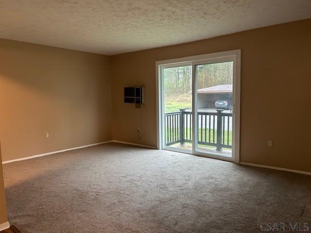 Building Photo - 545 Goucher St