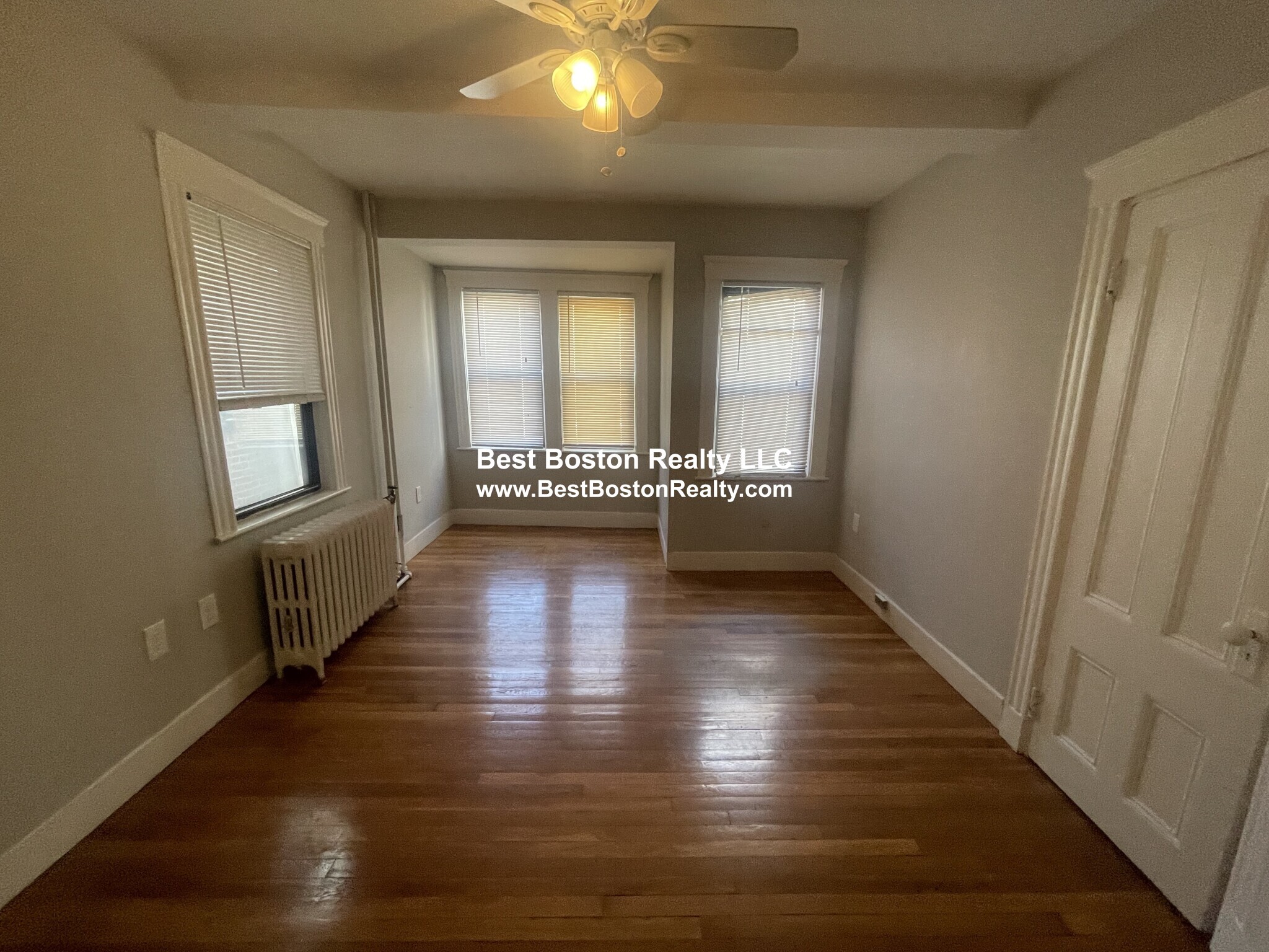 Building Photo - 48 John F. Kennedy St