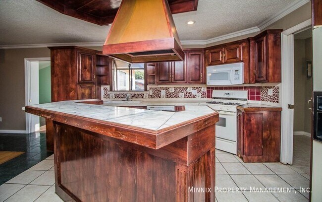 Building Photo - 5209 15th St