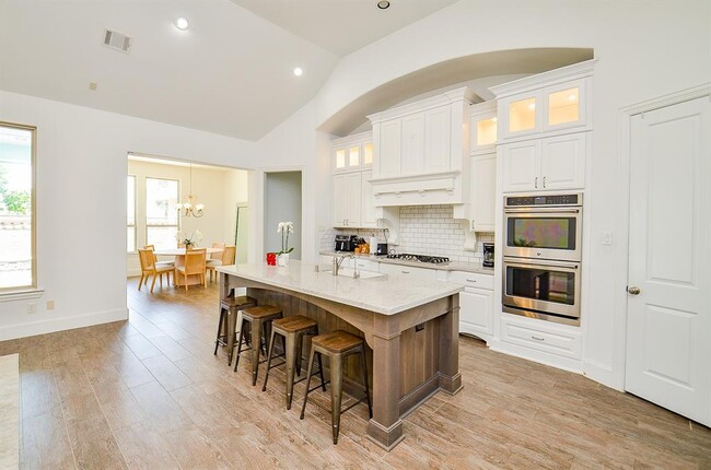 Building Photo - 27522 Blackstone Canyon Ln