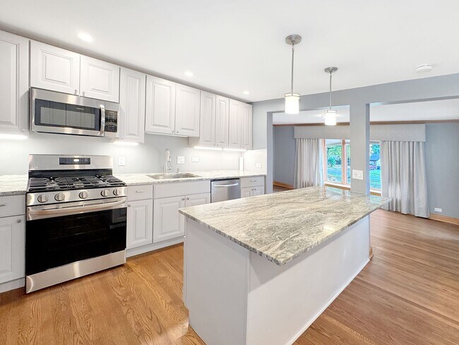 Building Photo - Beautiful 4-Bedroom Home for Rent in Palat...