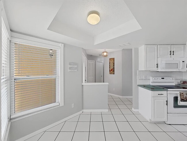 Building Photo - 240 Whisper Lake Rd