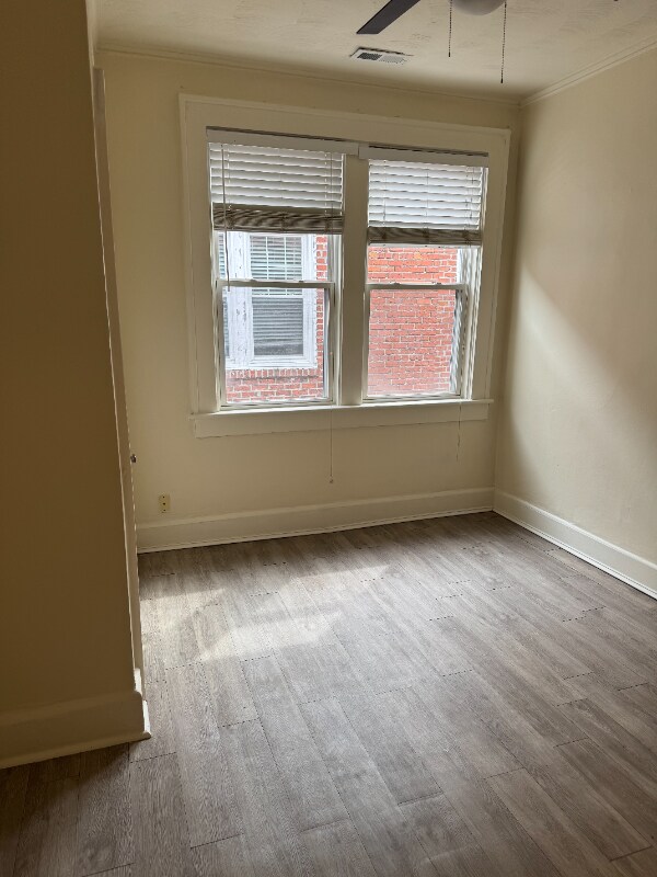 Building Photo - 535 W 36th St