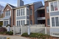 Building Photo - 2706 Summerview Way