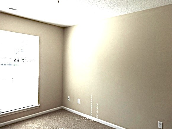 Building Photo - 8540 Brookforest Dr