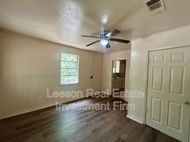 Building Photo - 2551 Claiborne Ave
