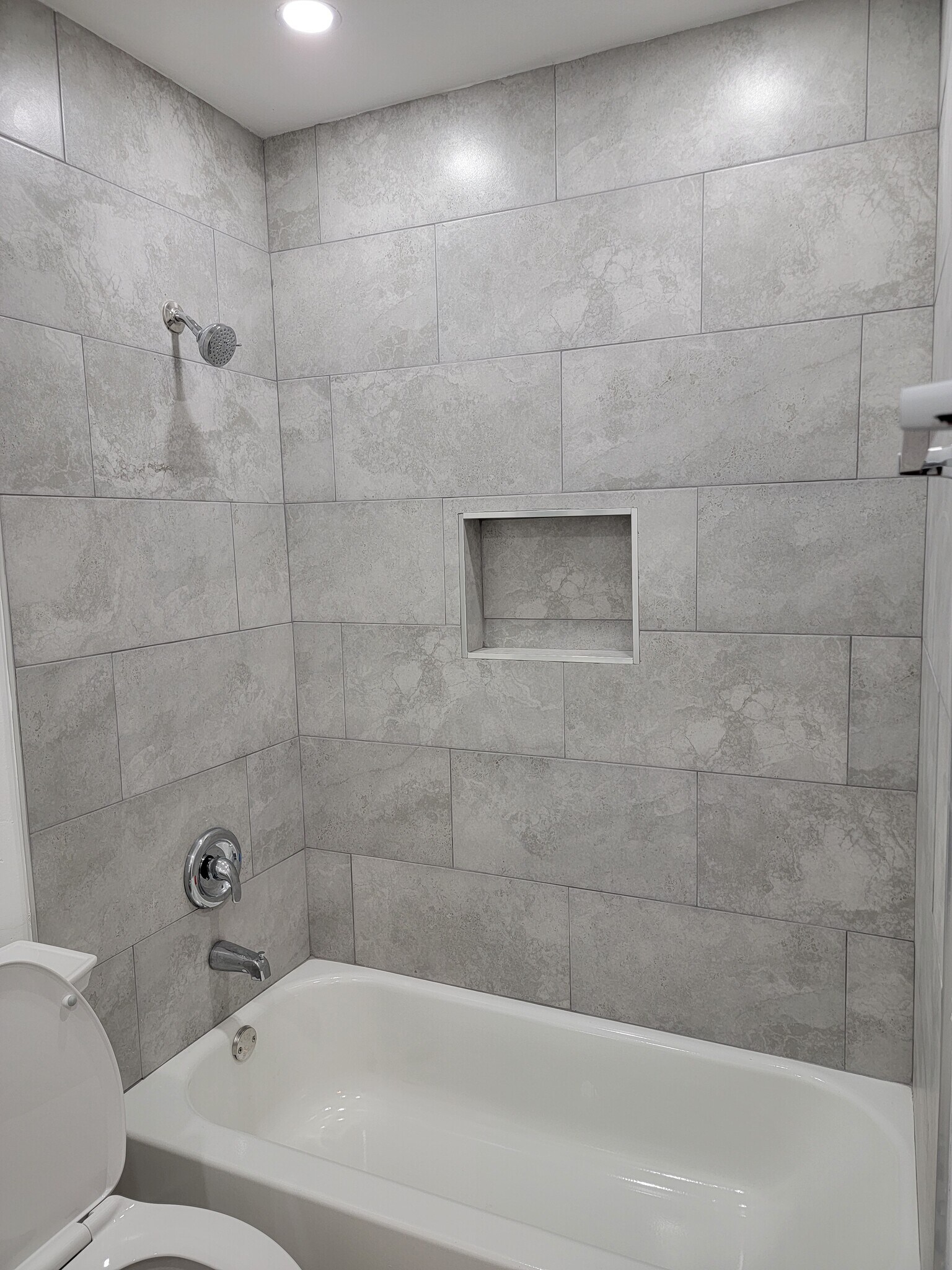 Fully Renovated 2nd bathroom with Tub - 3621 NW 193rd St