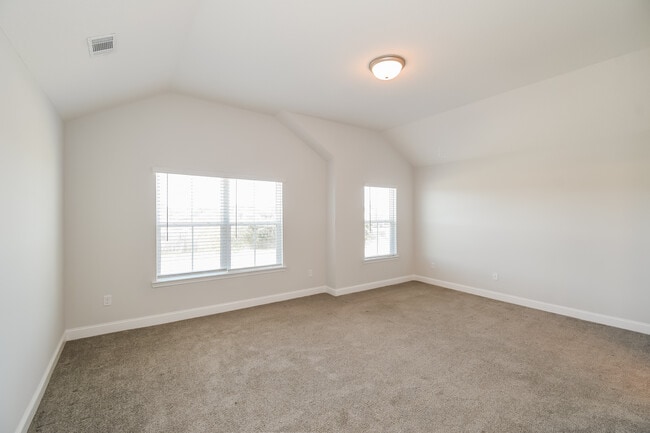 Building Photo - 812 Marne Blvd