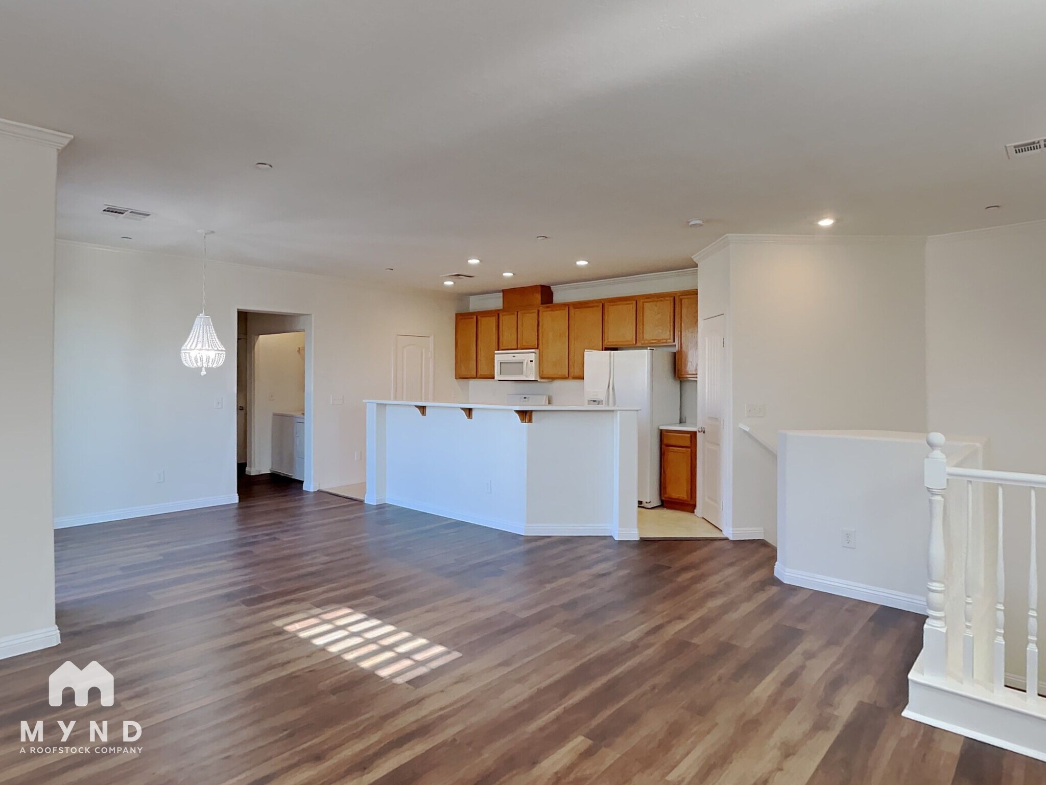 Building Photo - 495 Westminster Hall Ave