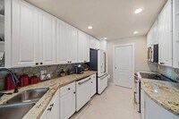 Building Photo - 2117 Tigris Dr