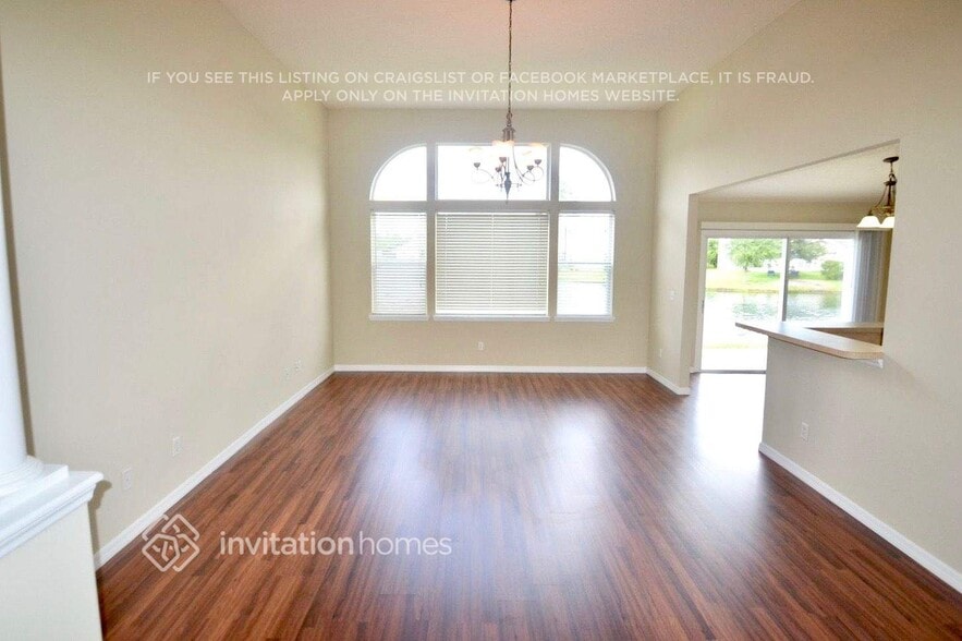 Building Photo - 12766 Dunns View Dr