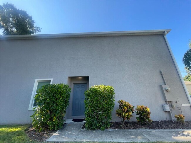 Building Photo - 1608 Primo Ct