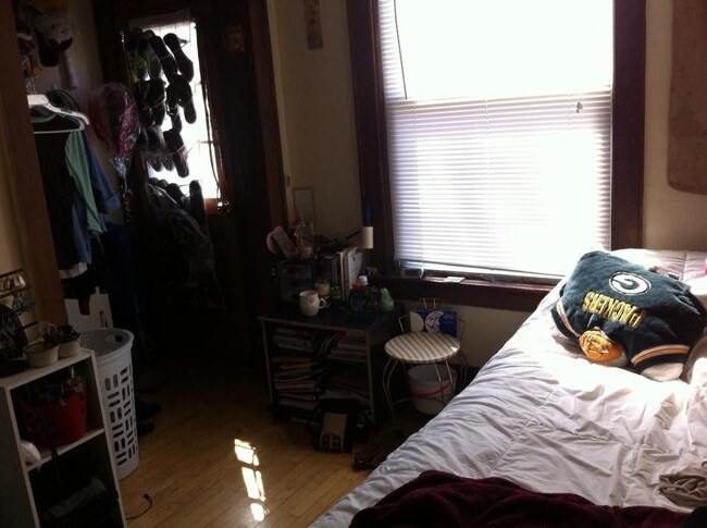 Building Photo - 1702 E Belleview Pl