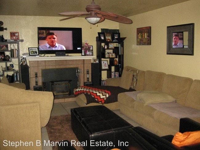 Building Photo - 5 br, 3 bath House - 40326 Alabar Dr