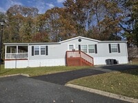 Building Photo - Owner financing available