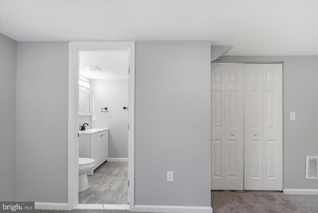 Building Photo - 3551 Shannon Dr