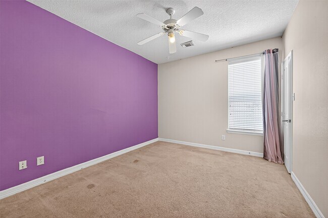 Building Photo - 20807 Autumn Terrace Ln