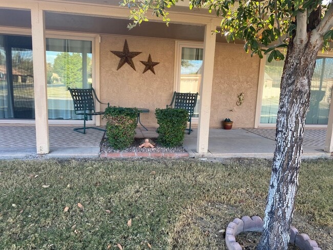 Building Photo - Lovely home with all the comforts of home.  All in Leisure World, a 45+ Active Adult Resort Commu...