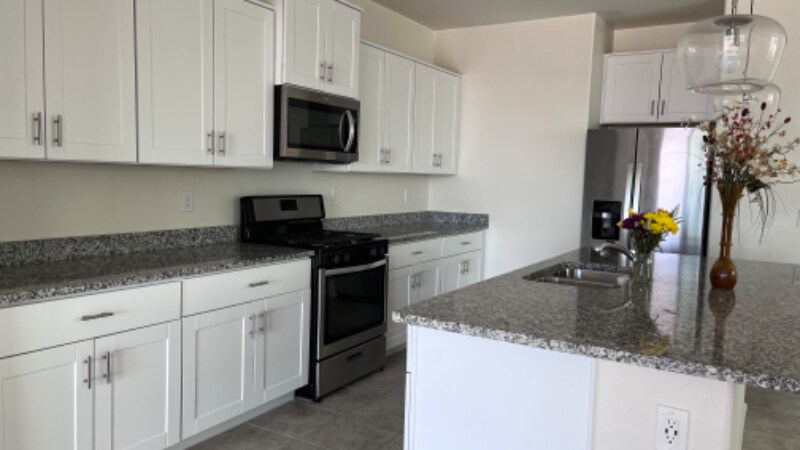 Building Photo - 11010 S Silver Fern Dr