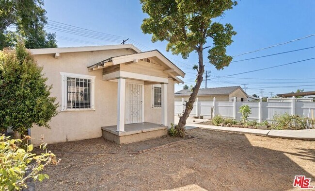 Building Photo - 3007 Dalton Ave