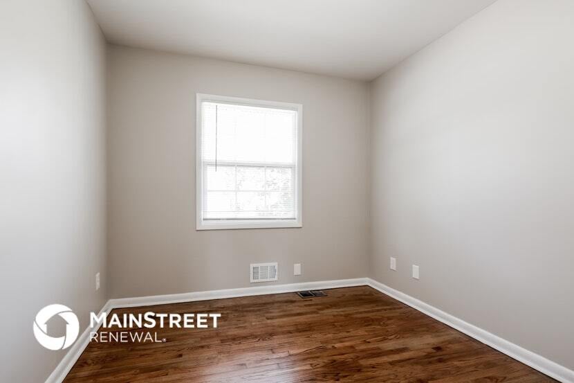 Building Photo - 1039 Verdi Way