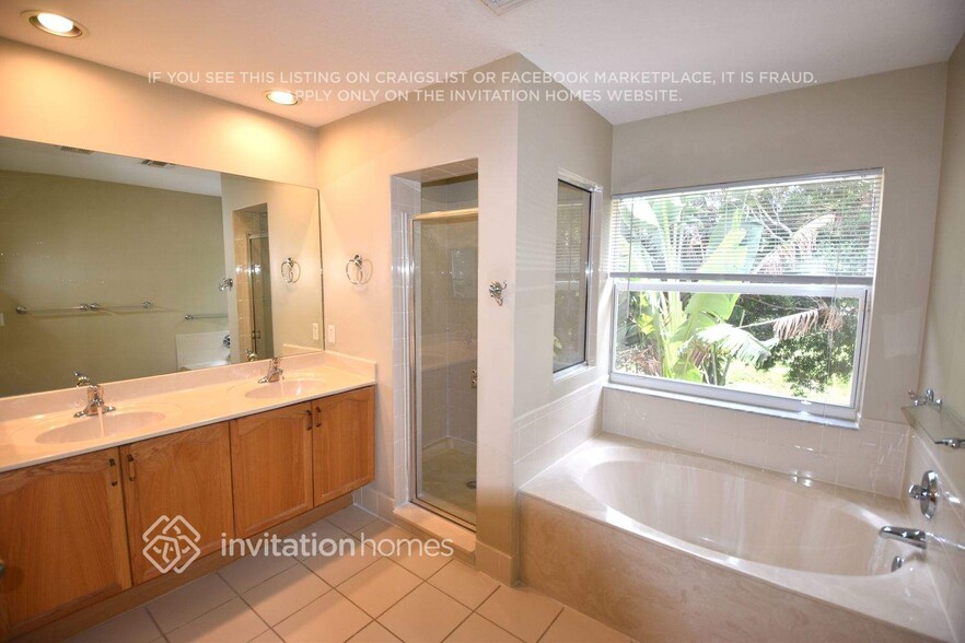Building Photo - 4078 Lake Tahoe Cir