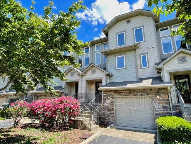 Primary Photo - 320 Old Hickory Blvd