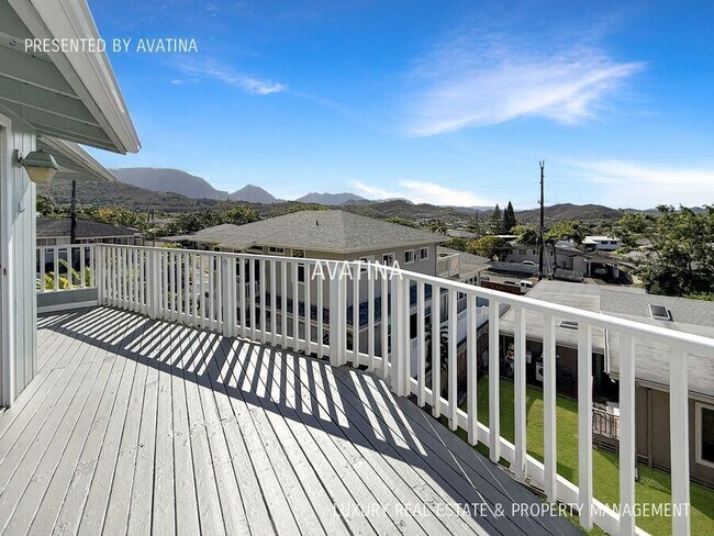 Building Photo - 1266 Manulani St