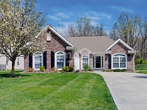Building Photo - 1028 W Muskegon Dr