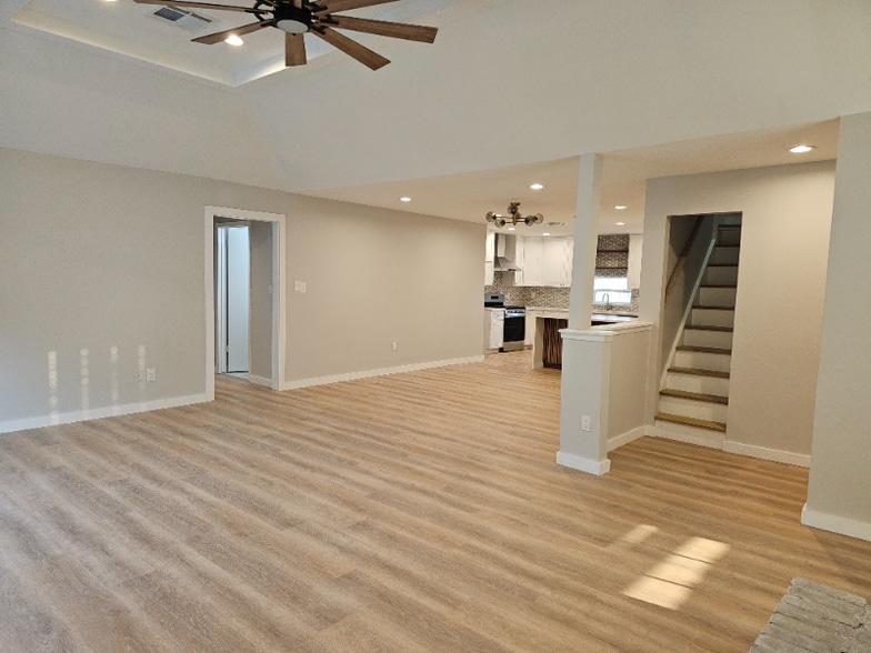Building Photo - 4319 Baynard Dr
