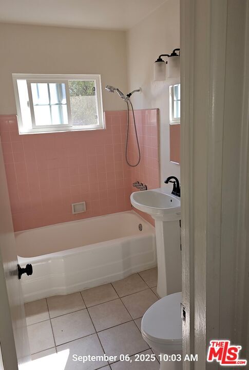 Building Photo - 1639 W 84th Pl