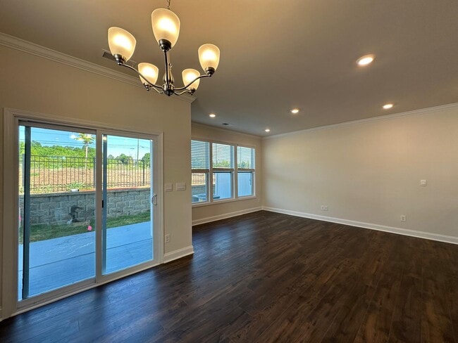 Building Photo - 1254 Firethorne Ave SW