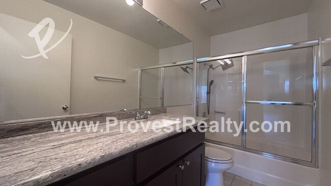 Building Photo - 16400 Nuevo Rd