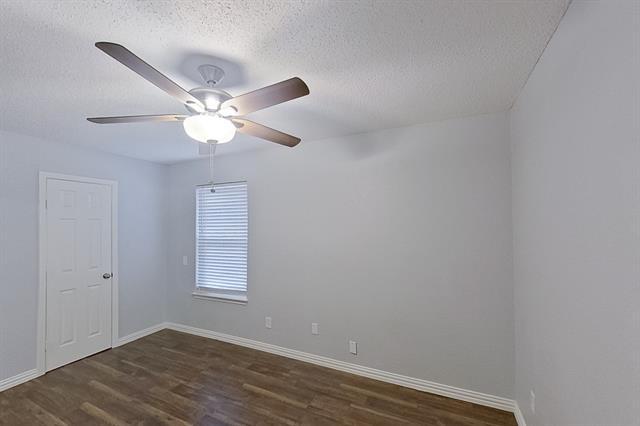 Building Photo - 202 Colony Dr