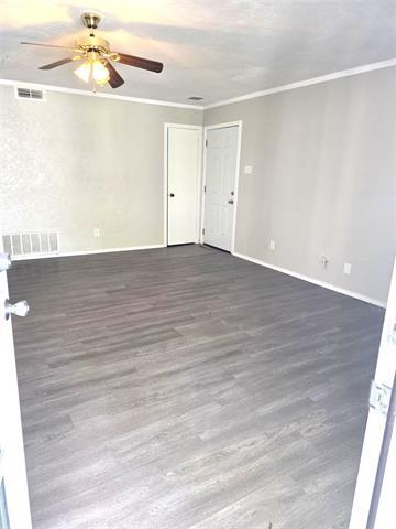 Building Photo - 8805 N Normandale St