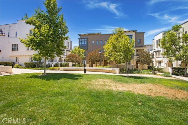 Building Photo - 148 Acamar