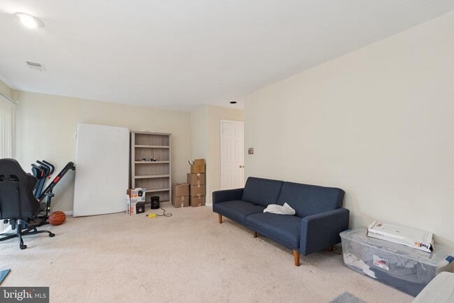 Building Photo - 4262 Fox Lake Dr