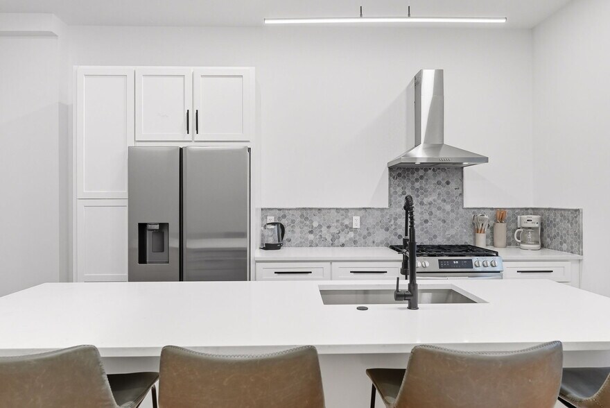 Refrigerator and Stove - 1236 Butterfield Way