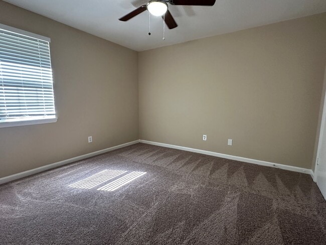 Building Photo - """~132 Stoneybrooks Place