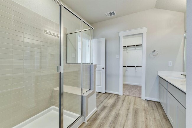 Building Photo - 603B Pearly Eye Dr